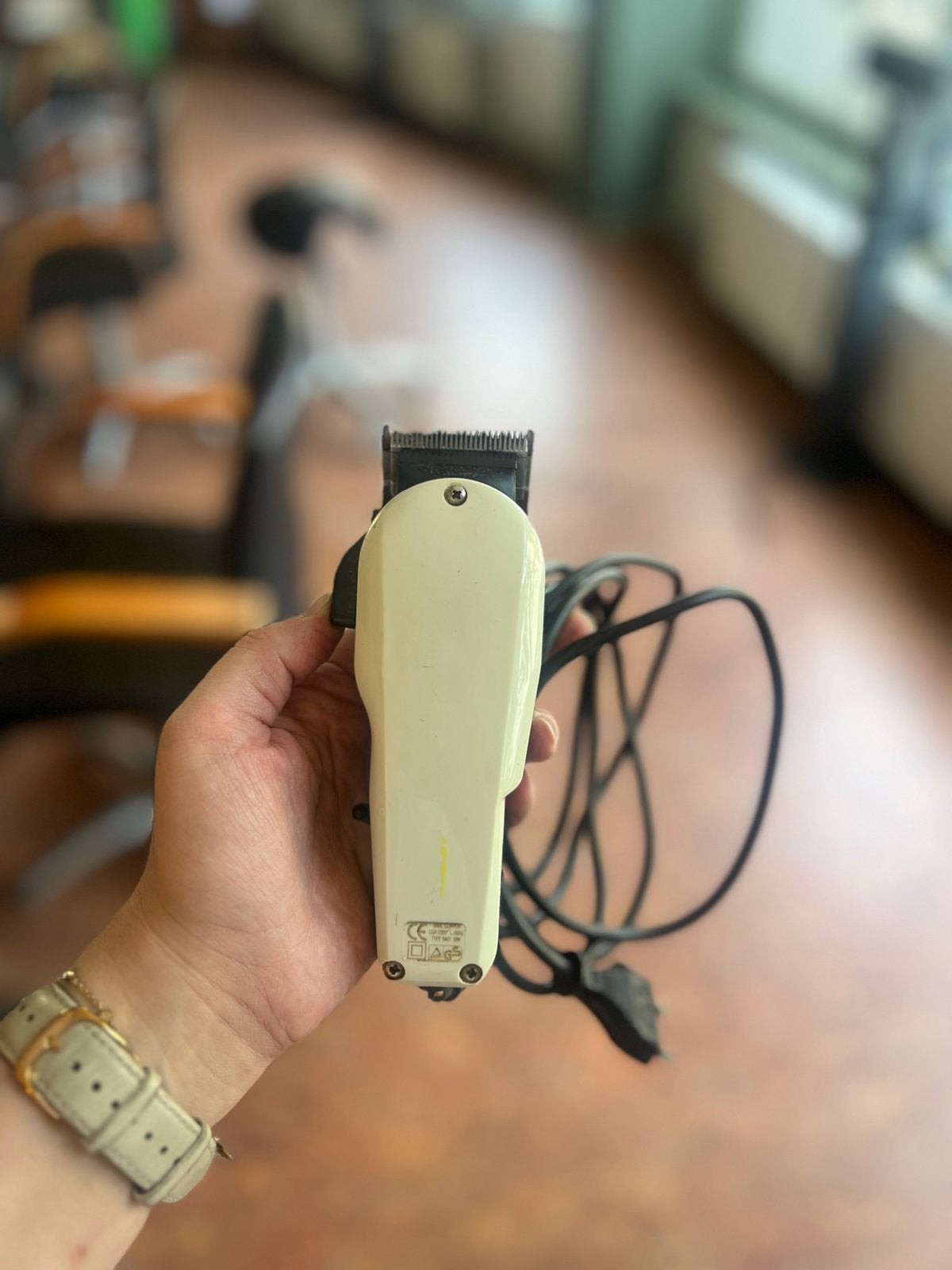 Wahl tondeuse - snoer moet gemaakt worden, Witgoed en Apparatuur, Ophalen, Niet werkend, Scheren en Epileren