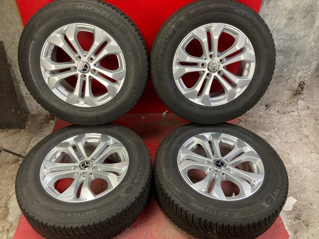 Winterbanden Mercedes GLC 235/65R17 Michelin, Gebruikt, ., Banden en Velgen, 17 inch
