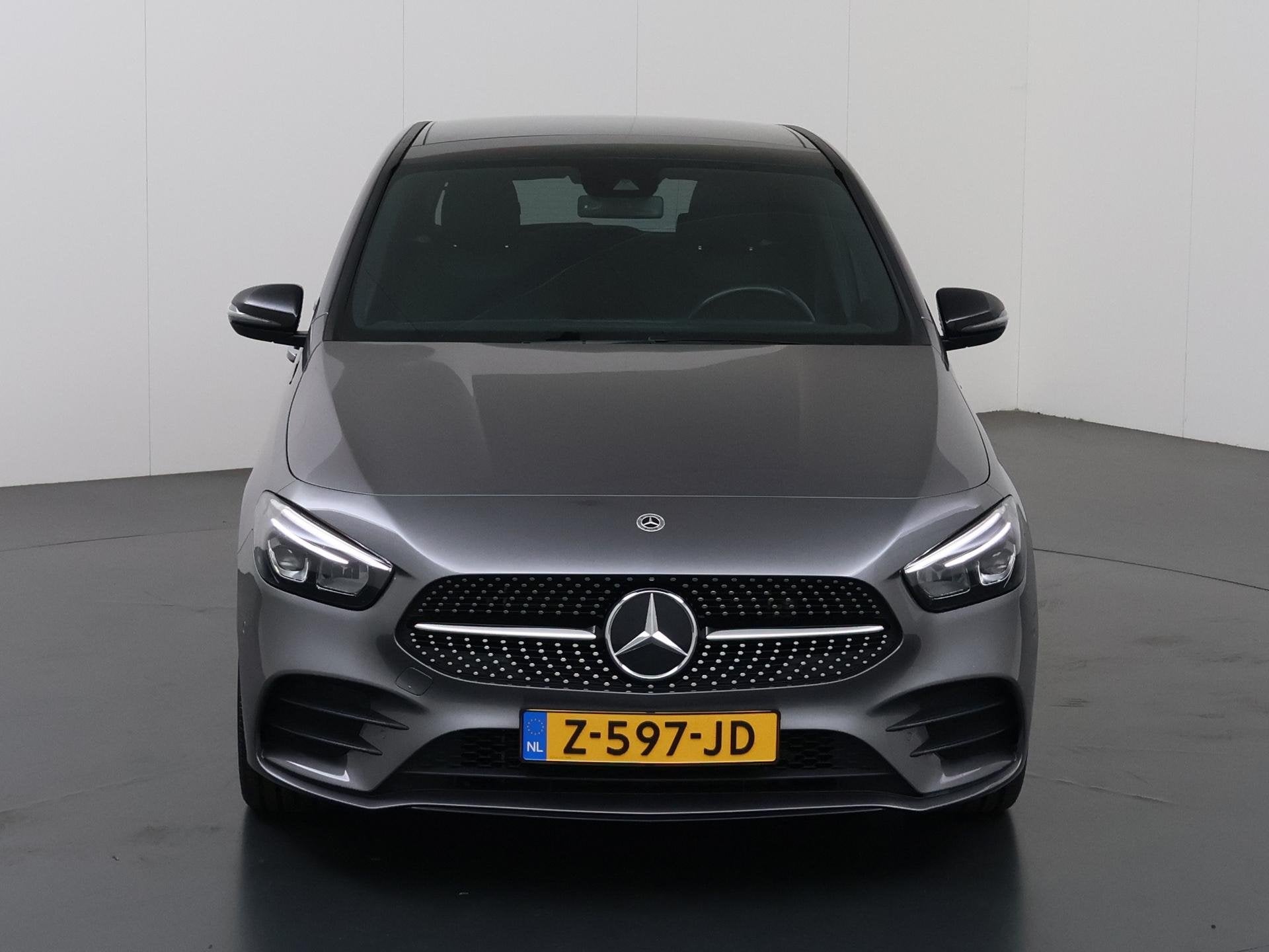 Mercedes-Benz B-klasse 250 e Business Line | AMG | Panoramad, Auto's, Dealer onderhouden, Stof, Gebruikt, 4 cilinders
