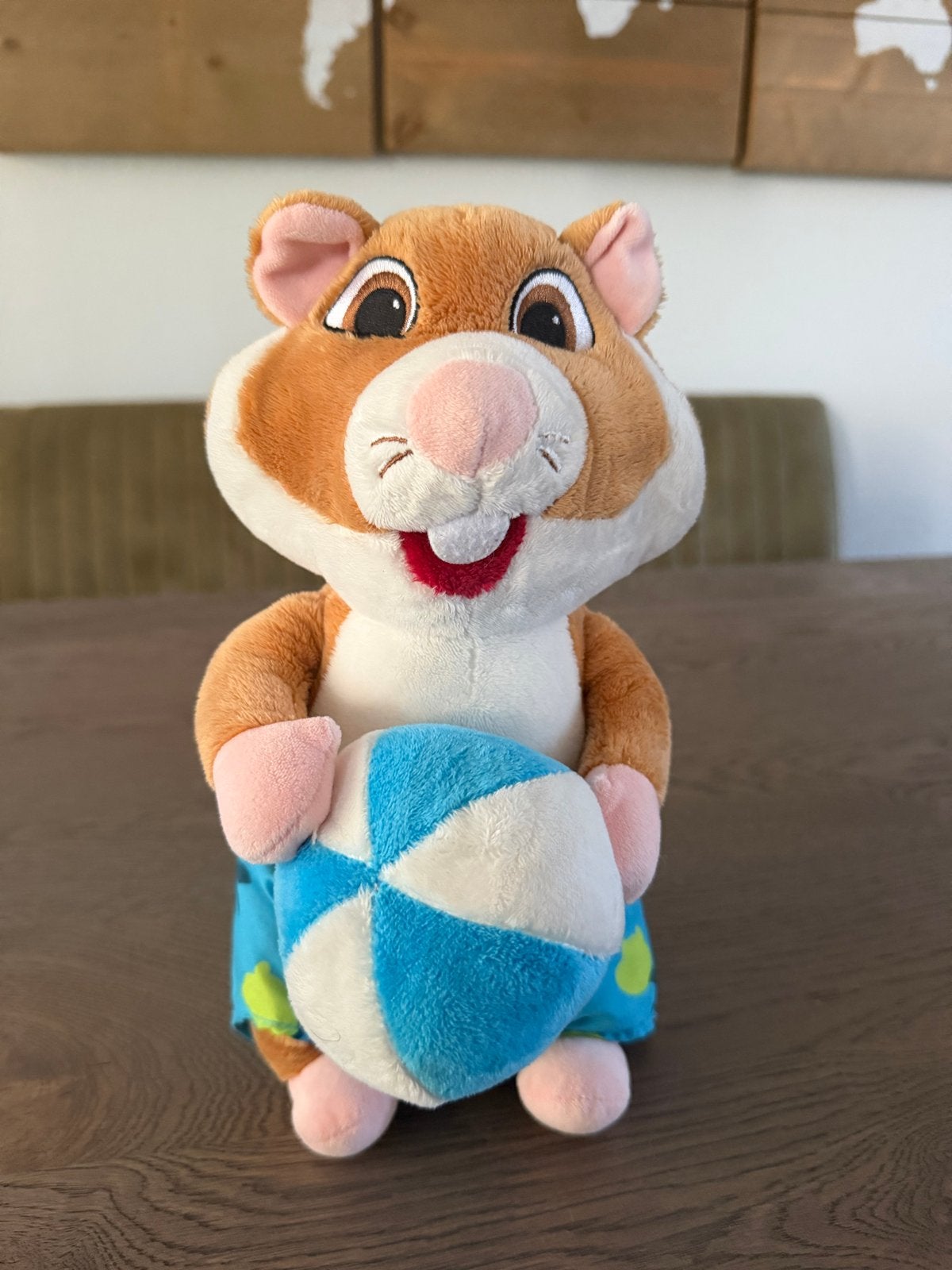 Leuke  AH  ZomerHamster Knuffel met Zwembroek en Bal, Overige merken, Overige karakters, Hamster, Ophalen of Verzenden