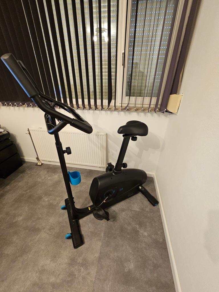 Domyos Hometrainer - Zo goed als nieuw, Ophalen, Zo goed als nieuw, Metaal, Benen