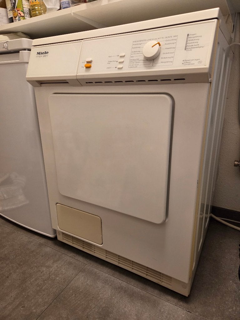 Miele Novotronic Gala C condensdroger, Ophalen, 6 tot 8 kg, Gebruikt, Anti-kreukfase