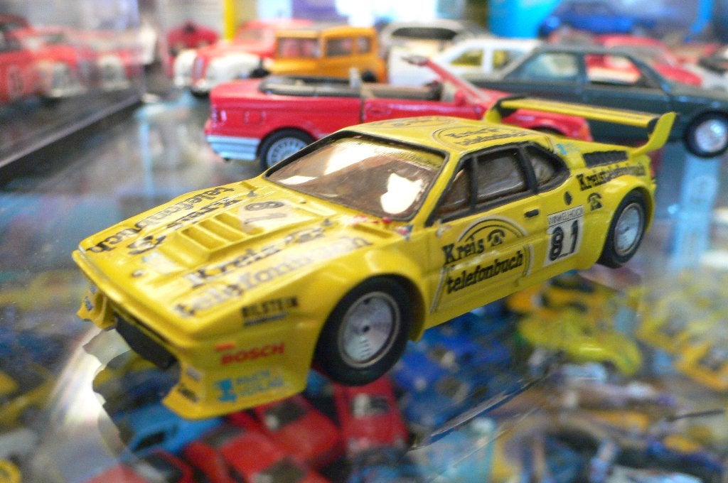 bmw m1-kreis telefonbuch-le mans -record/france- 1/43, Verzenden, Gebruikt, Auto, Overige merken