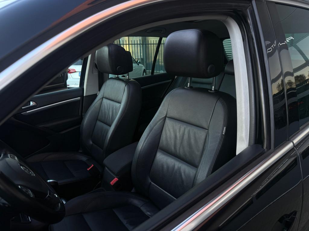 Volkswagen Tiguan 2.0 TSI Sport&Style 4Motion R-Line Pano Le, Automaat, Gebruikt, Zwart, 4 cilinders