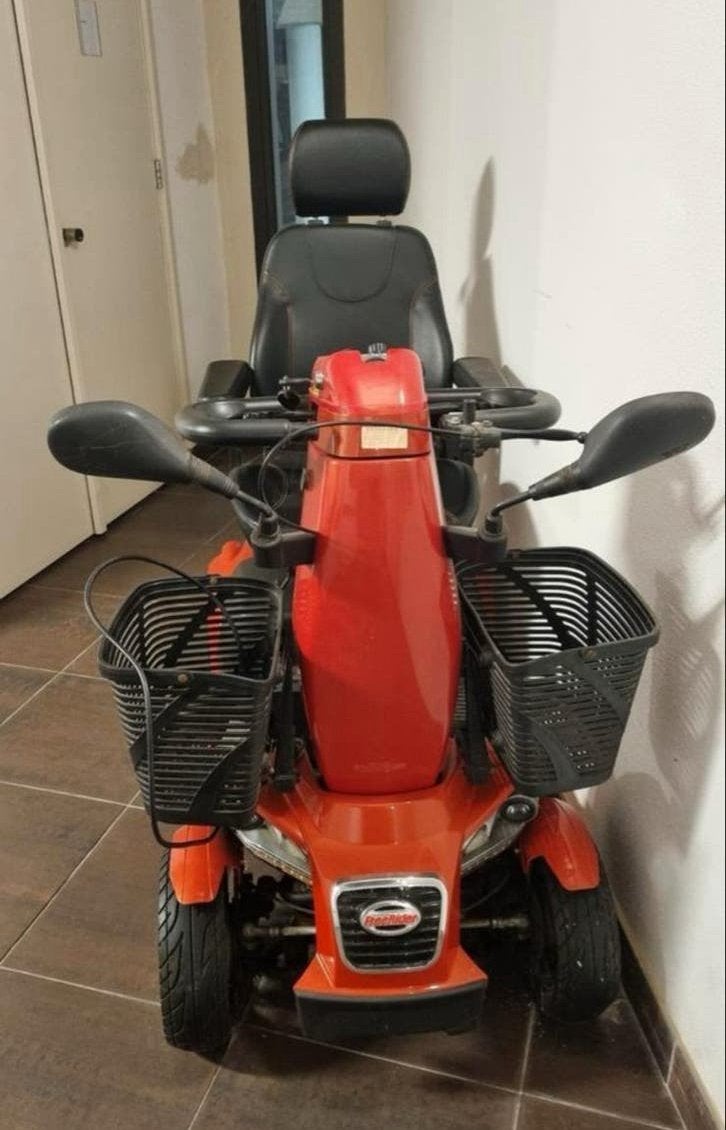FreeRider Scootmobiel in Nieuwstaat – 2 Nieuwe Accu’s!, Ophalen, Zo goed als nieuw, Overige typen, Overige merken