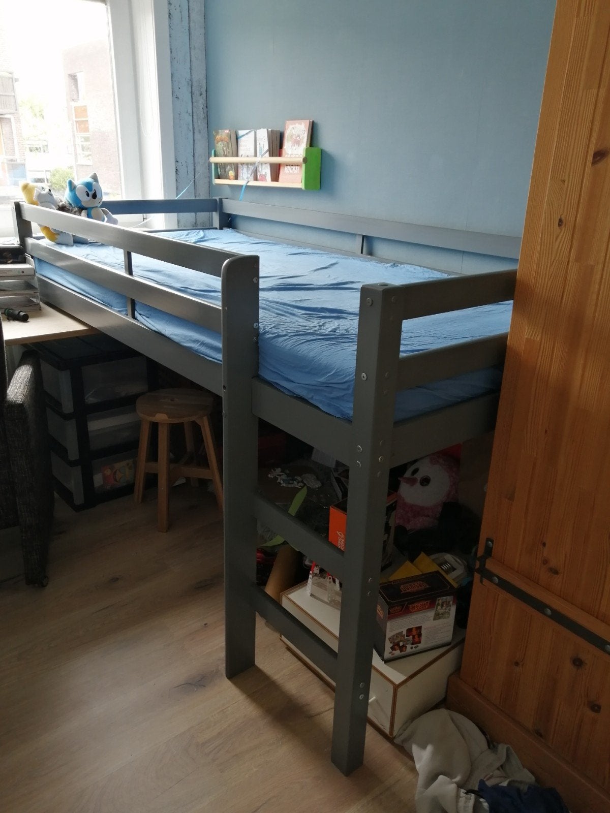 Halfhoogslaper Ties, grijs bed met trapje, Ophalen, Gebruikt, Halfhoogslaper