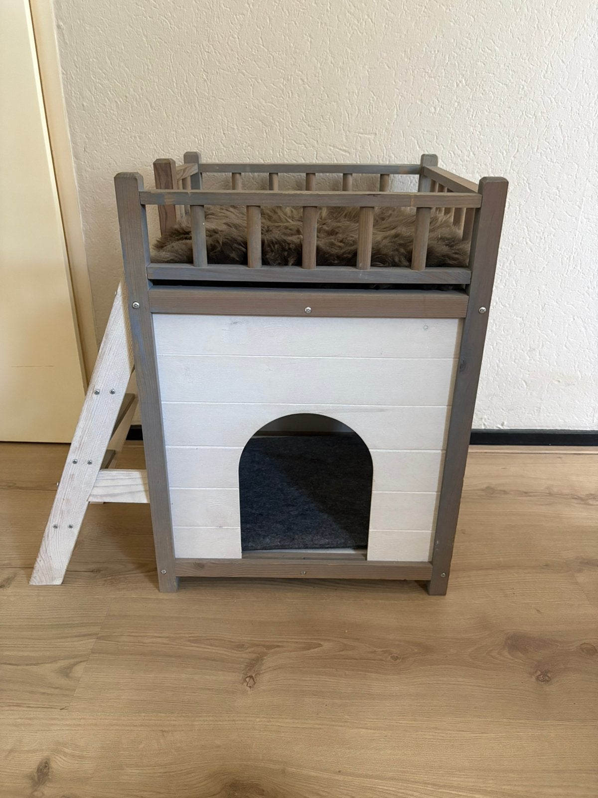 Kattenhuis, kattenmand, Ophalen, Zo goed als nieuw, 110 cm of meer, Minder dan 65 cm