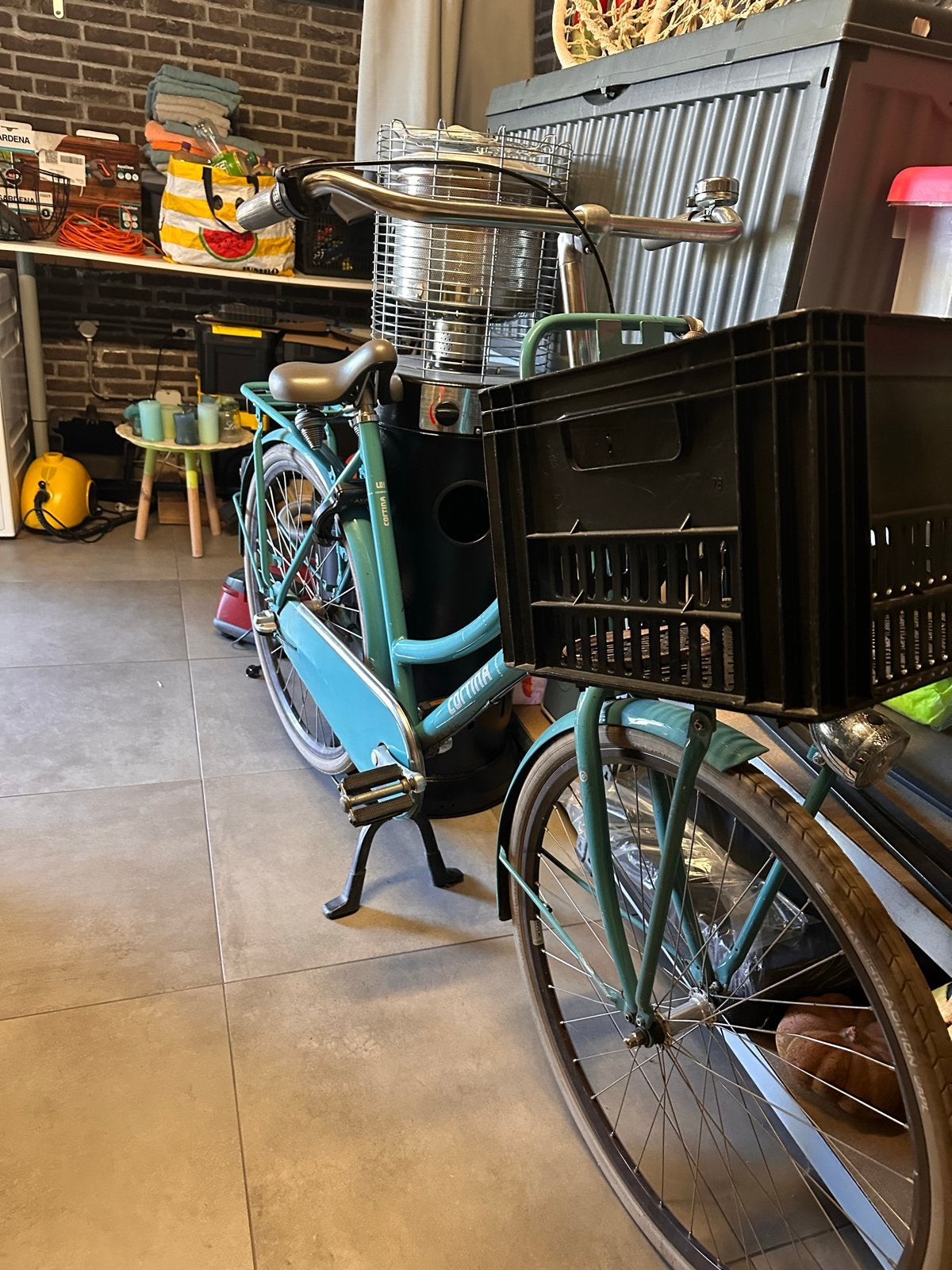 Cortina fiets met kapot zadel, Terugtraprem, Versnellingen, Ophalen, Overige merken