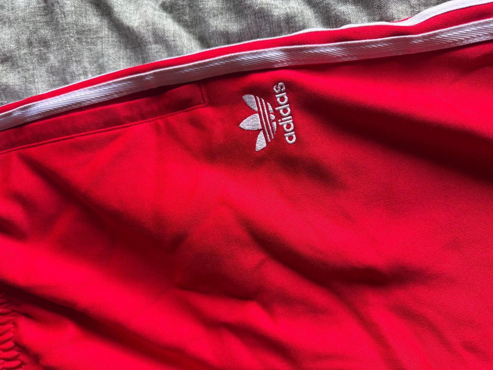 Adidas Trainingsbroek Rood Maat 2XL, Ophalen, Gedragen, Rood