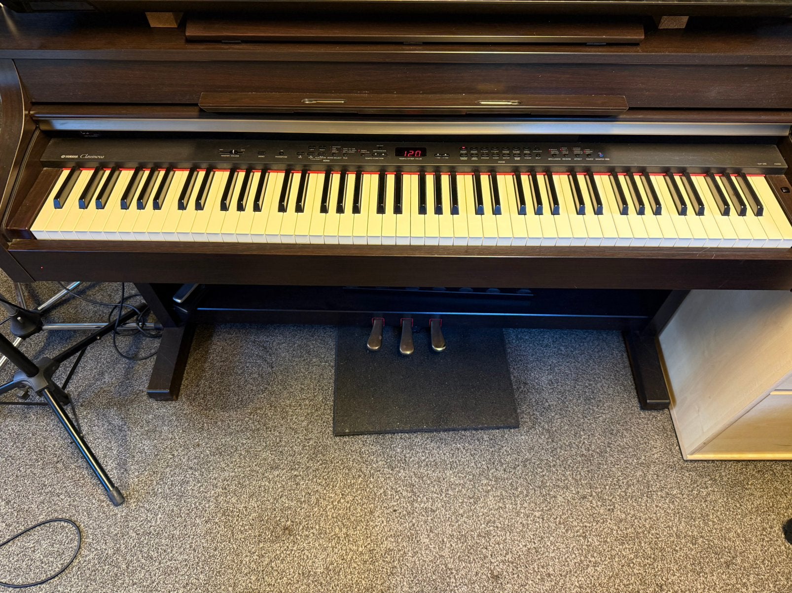 Yamaha Clavinova CLP-340 Digitale Piano, Muziek en Instrumenten, Piano's, Ophalen, Gebruikt, Bruin, Digitaal