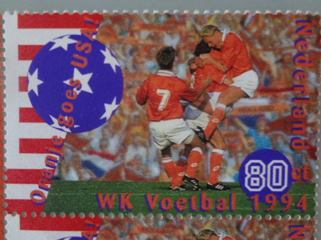 1994 WK Voetbal Oranje goes USA Twee postzegels, Postzegels en Munten, Ophalen of Verzenden, Na 1940, Postfris
