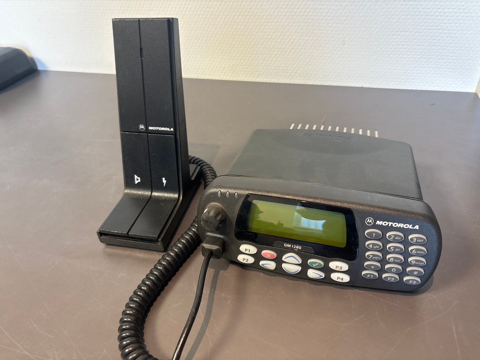 Tafelmicrofoon voor Motorola GM1280 Portofoon, Telecommunicatie, Verzenden, Gebruikt, Toebehoren, Handsfree-functie