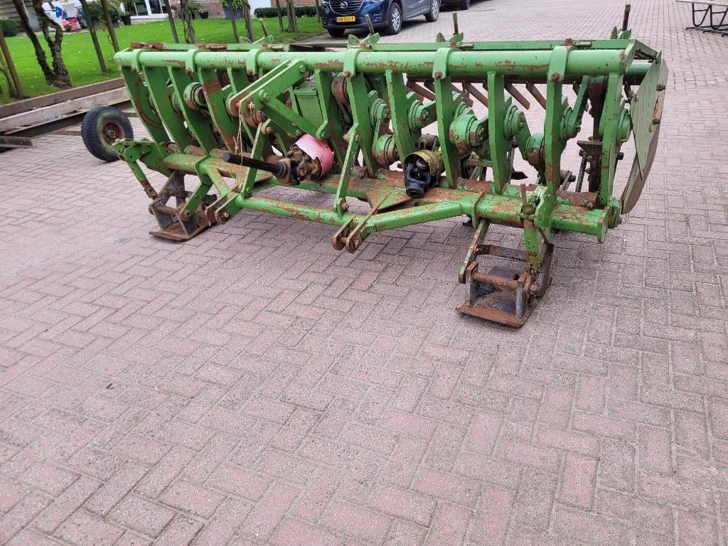Celli krukas spitmachine NG 310-12, Ophalen, Gebruikt