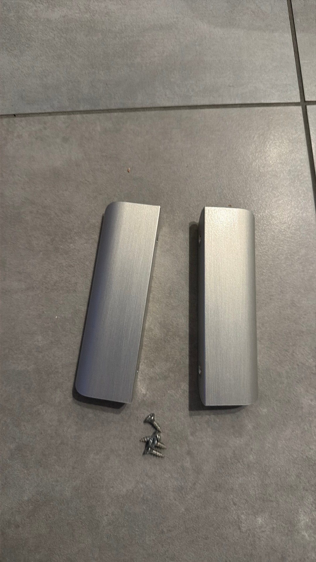 Billsbro 120mm handgreep zilver Ikea, Minder dan 50 cm, Ophalen of Verzenden, Zo goed als nieuw, Minder dan 25 cm