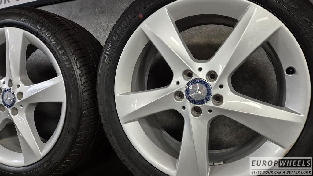 19 inch Mercedes Vito Viano W447 Zwart Zomerbanden W639, 19 inch, -, -, Banden en Velgen