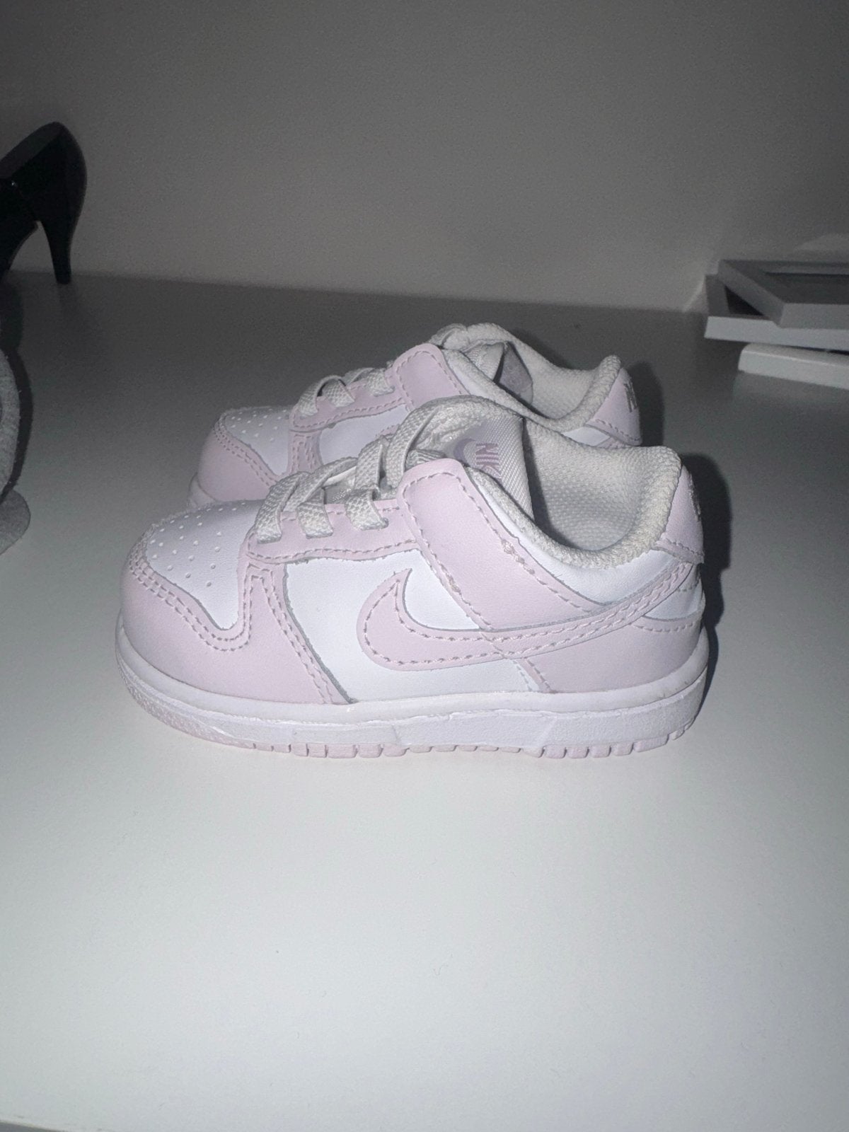 Nike schoentjes maat 21 - Zo goed als nieuw, Ophalen of Verzenden, Zo goed als nieuw, Jongen of Meisje, Schoenen