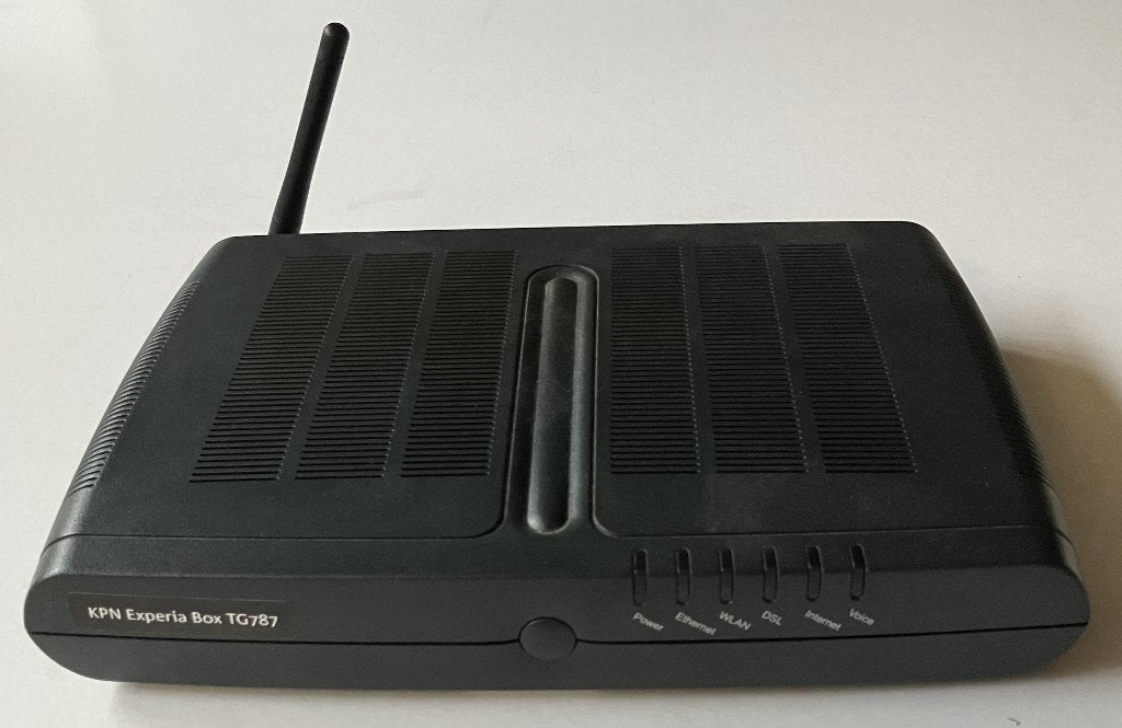 KPN Experia Box TG787 met voeding {5230}, Ophalen of Verzenden, Gebruikt