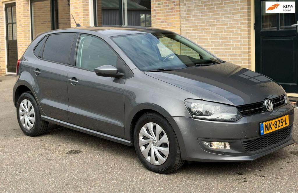 Volkswagen Polo 1.6 TDI DSG | CLIMA | CRUISE, Auto's, Euro 5, Stof, Gebruikt, 23 km/l