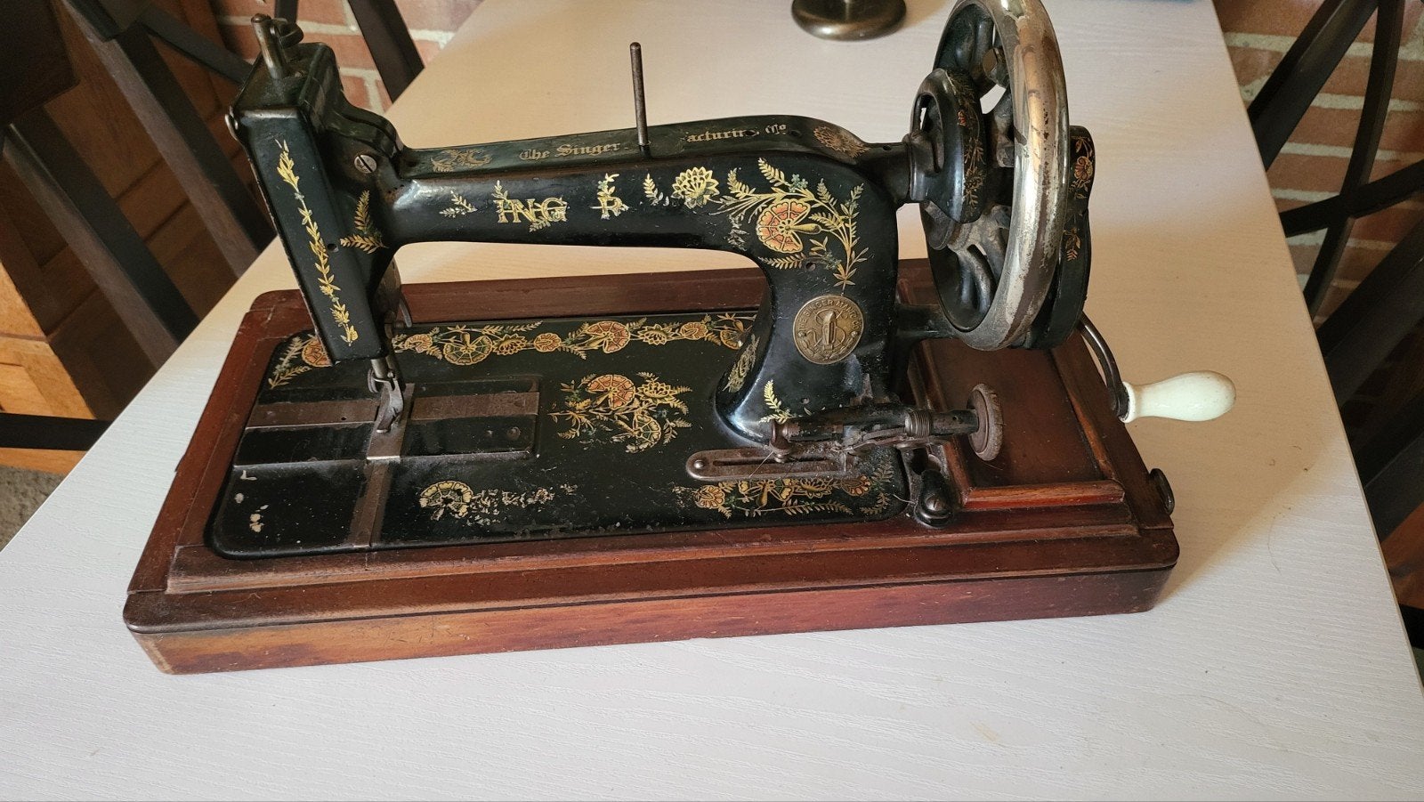 Singer Naaimachine, Ophalen