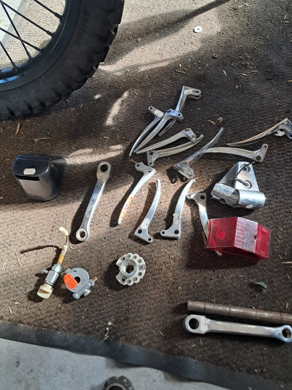 Te koop partij brommer oldtimer onderdelen nos, Ophalen of Verzenden, Nieuw, Koplamp, Overige merken