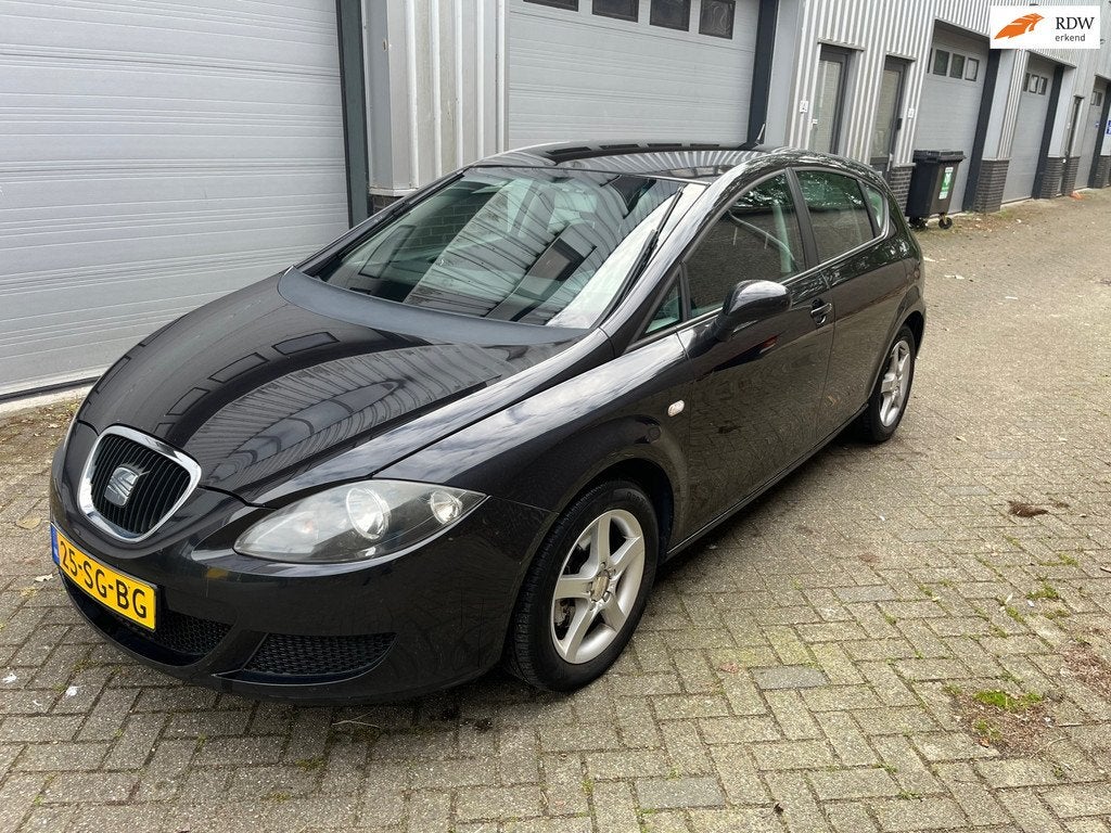 Seat Leon 2.0 FSI Reference! AIRCO! APK T/M 02-2027!, Voorwielaandrijving, Stof, 4 cilinders, Leon