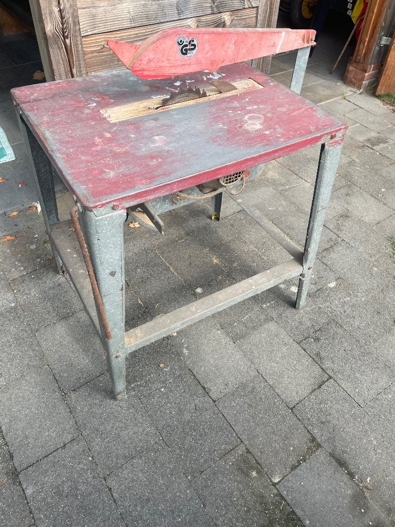 Zaag tafel, Gebruikt, Cirkelzaag, 30 tot 70 mm, 1200 watt of meer