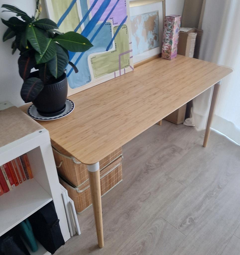 IKEA ANFALLARE / HILVER Bureau, bamboe, 140x65 cm, Ophalen, Scandinavisch, Hout, Zo goed als nieuw