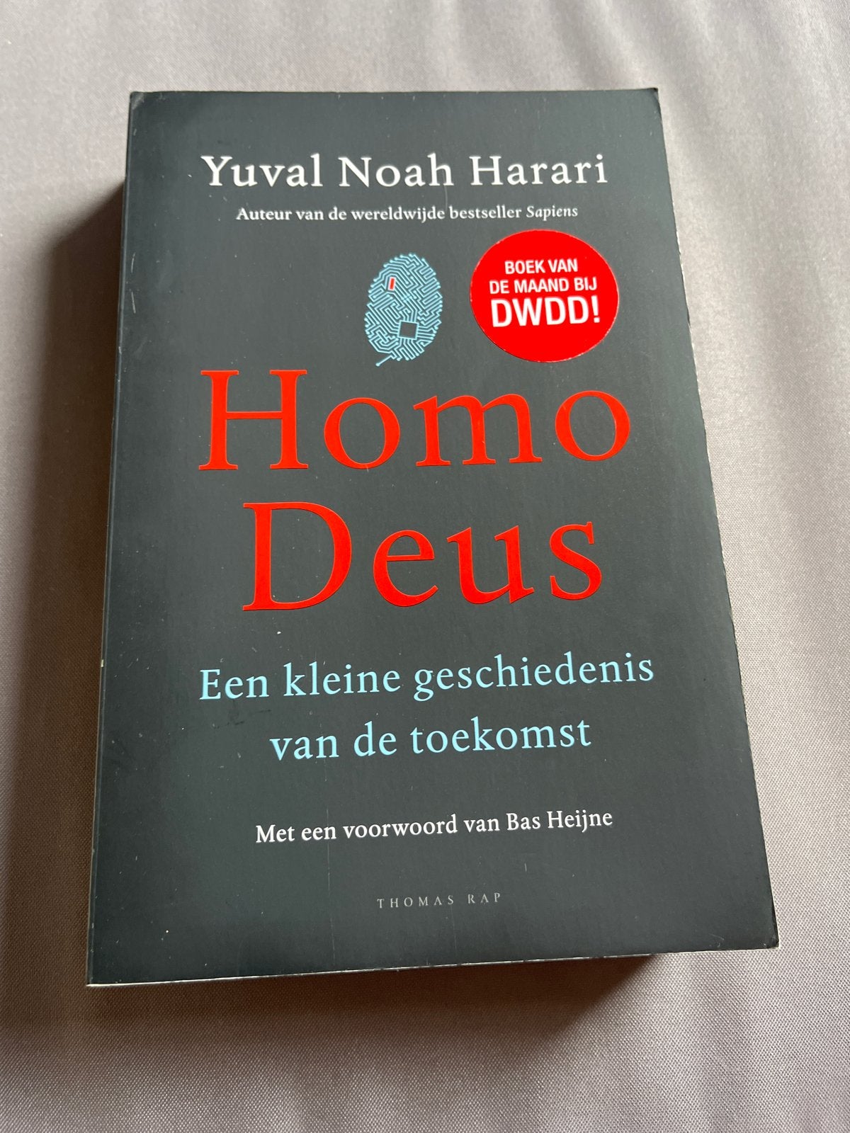 Homo Deus - Yuval Noah Harari (Boek van de Maand DWDD), Boeken, Ophalen of Verzenden, Zo goed als nieuw, Nederland