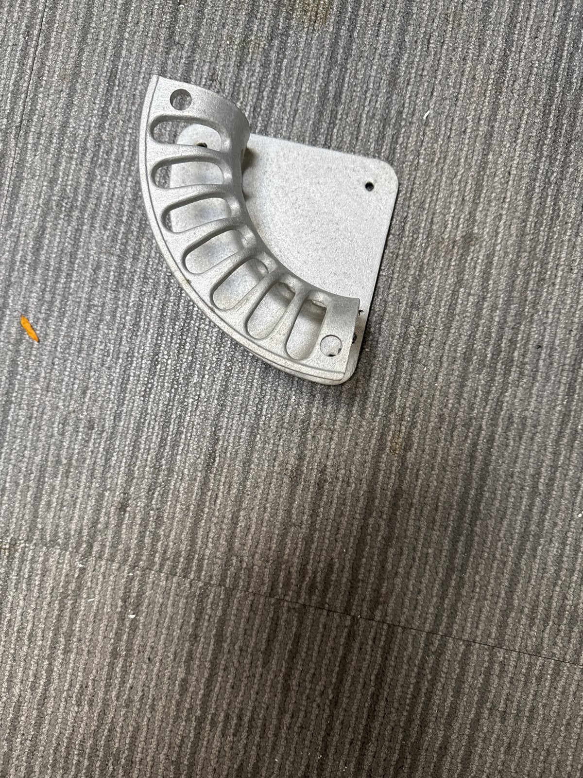 Wandgemonteerde slanghouder, Tuin en Terras, Ophalen of Verzenden, Gebruikt, Tuinslanghaspel
