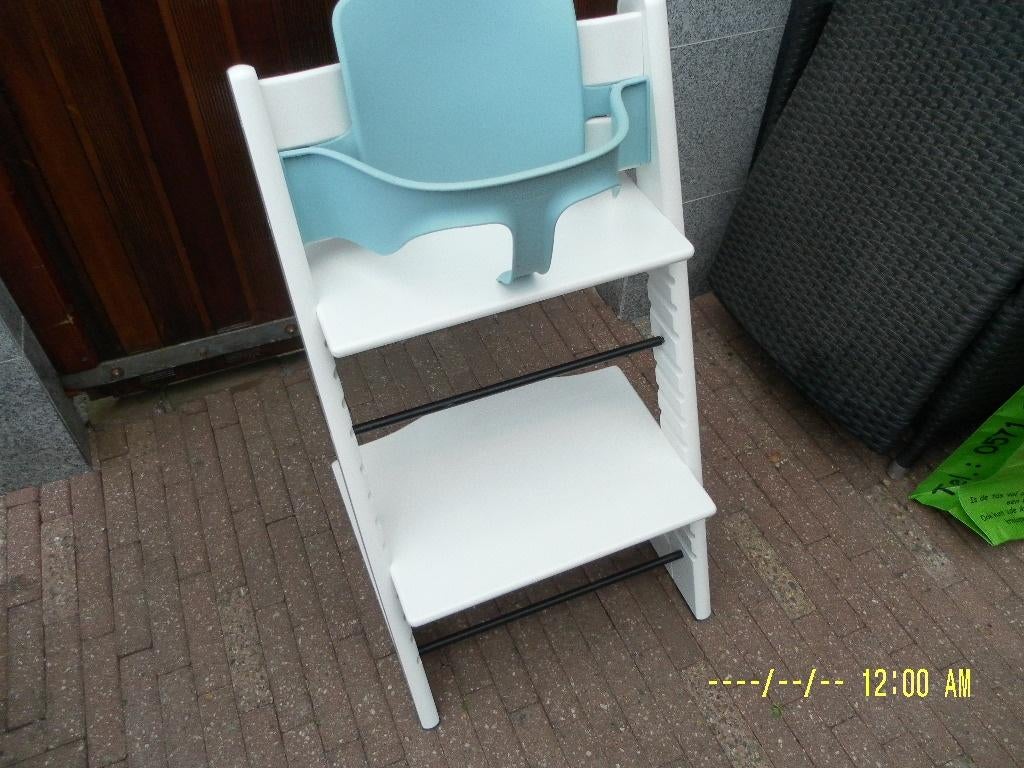 stokke tripp trapp kinderstoel stoel met babyset, Kinderen en Baby's, Kinderstoelen, Ophalen, Zo goed als nieuw, Meegroeistoel