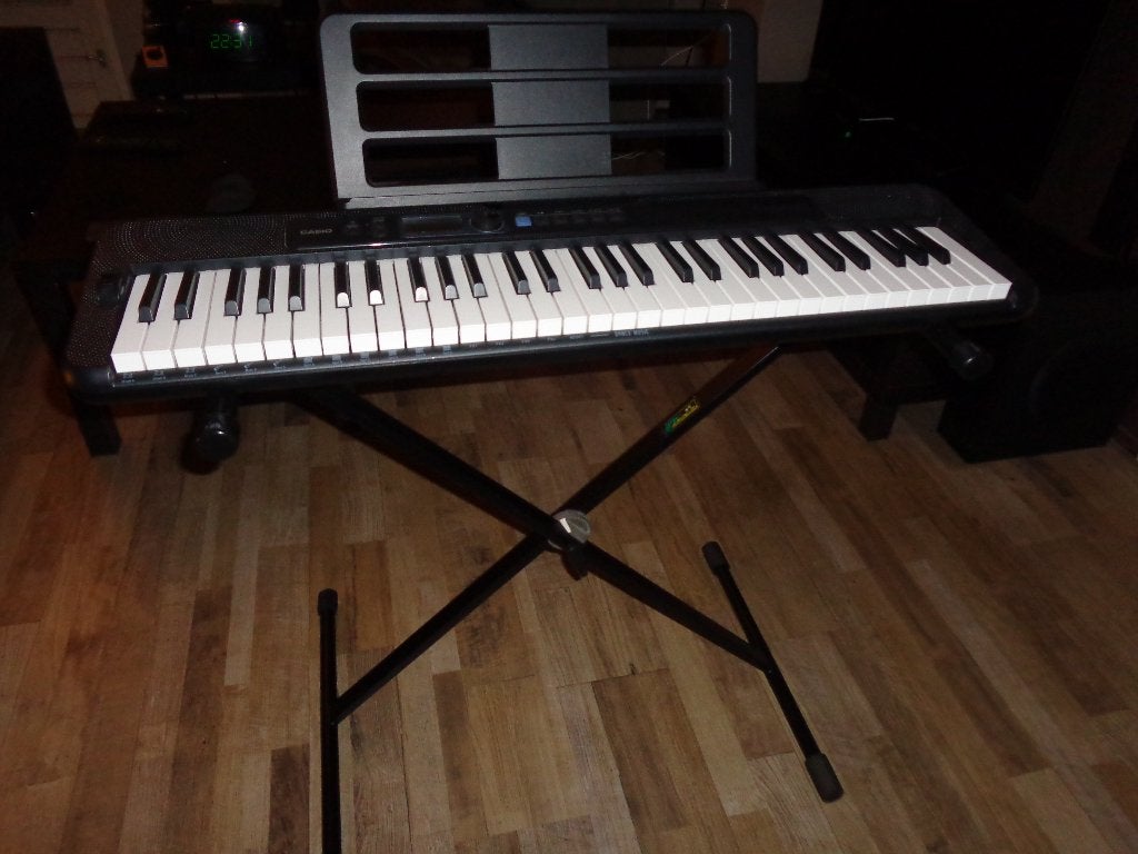Keyboard Casiotone ct-s300 met standaard, Ophalen, Casio, 61 toetsen, Zo goed als nieuw