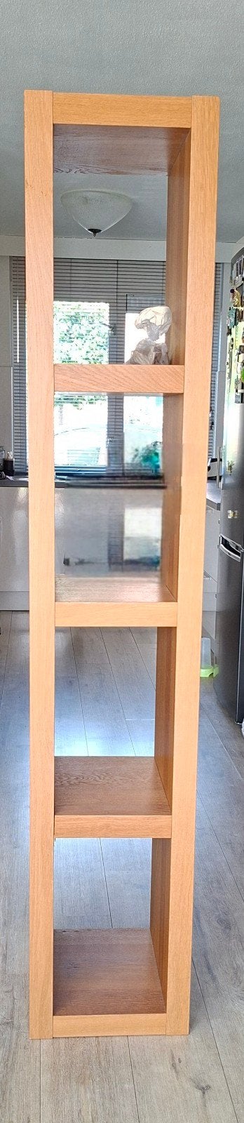 Houten Boekenkast met Open Vakken - Eikenhout, Ophalen, Met plank(en), Minder dan 50 cm, Gebruikt