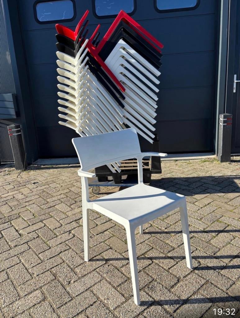 Siesta Plus - Stapelbare designstoel, Ophalen, Kunststof, Overige kleuren, Nieuw