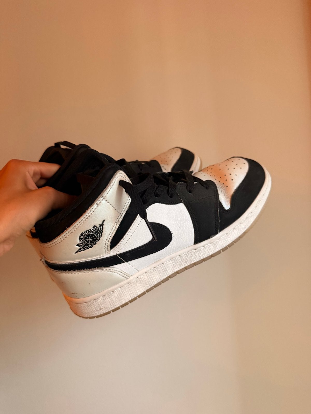 Jordan 1 Low Panda - Zwart/Wit, Ophalen of Verzenden, Gedragen, Zwart, Sneakers of Gympen