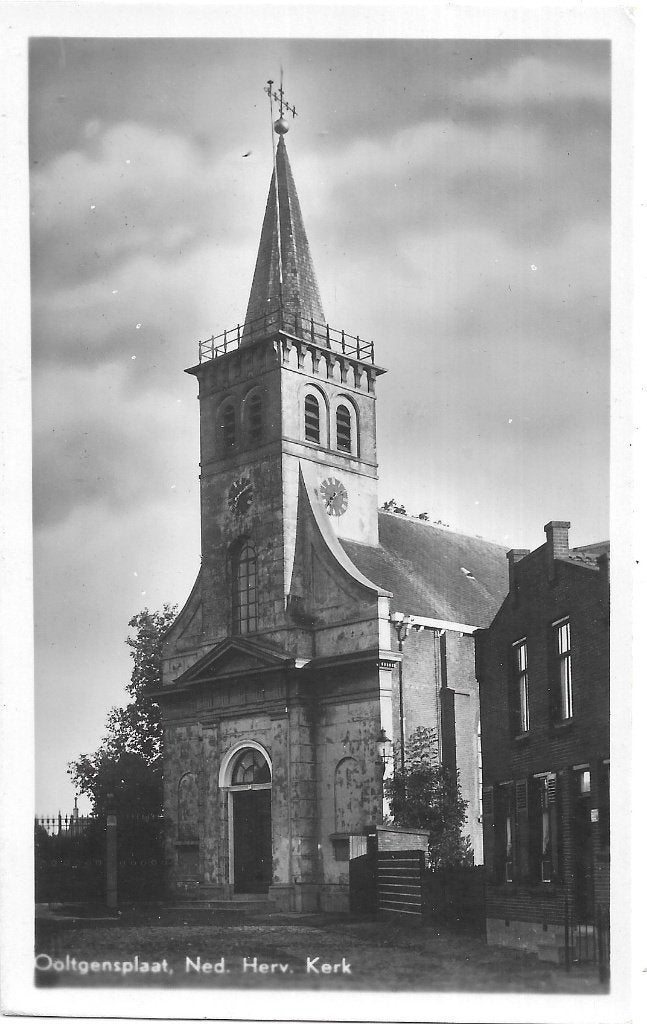 AK Ooltgensplaat - Ned. Herv. Kerk, Verzenden, 1940 tot 1960, Gelopen, Zuid-Holland
