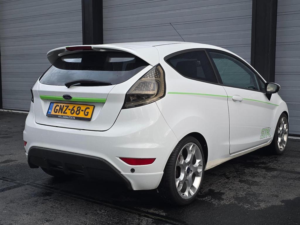 Ford FIESTA 1.6 STK Kompressor, 1596 cc, Gebruikt, Zwart, 4 cilinders