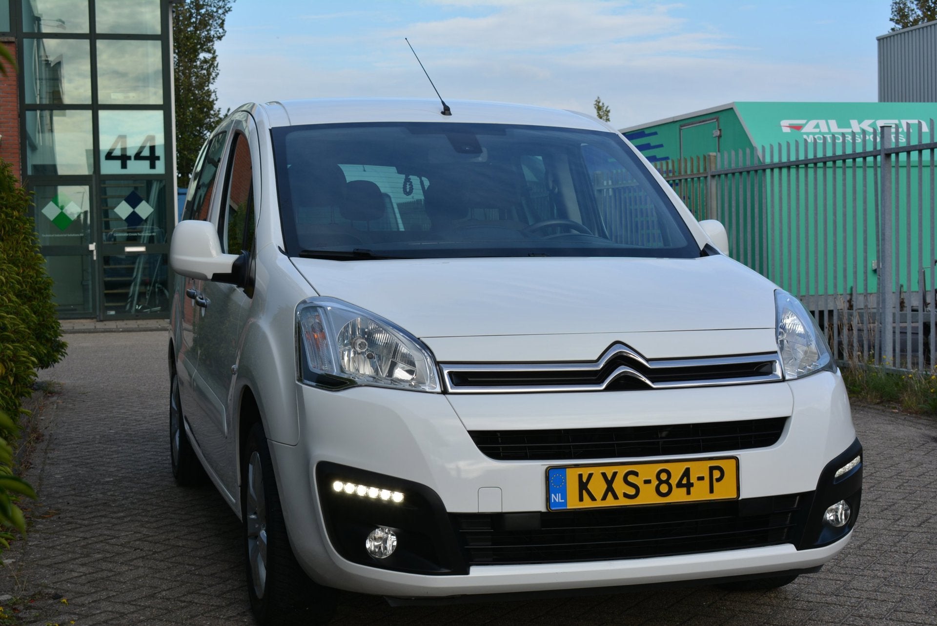 Citroen BERLINGO 1.6 VTi Live Multispace 5 zitplaatsen Airco, Auto's, Voorwielaandrijving, Parkeersensor, Stof, Gebruikt