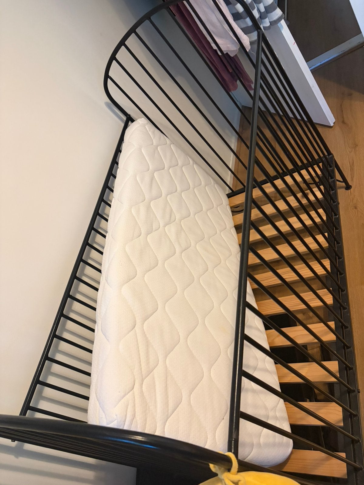 Ledikant smeet ijzer zwart, Ophalen, Zo goed als nieuw, Minder dan 140 cm, Minder dan 70 cm