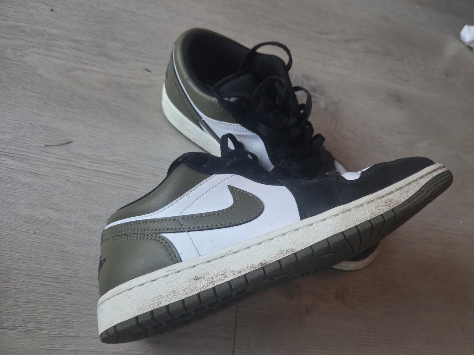 Nike Air Jordan 1 Low - Maat 41, Zwart, Ophalen of Verzenden, Sneakers of Gympen, Gedragen