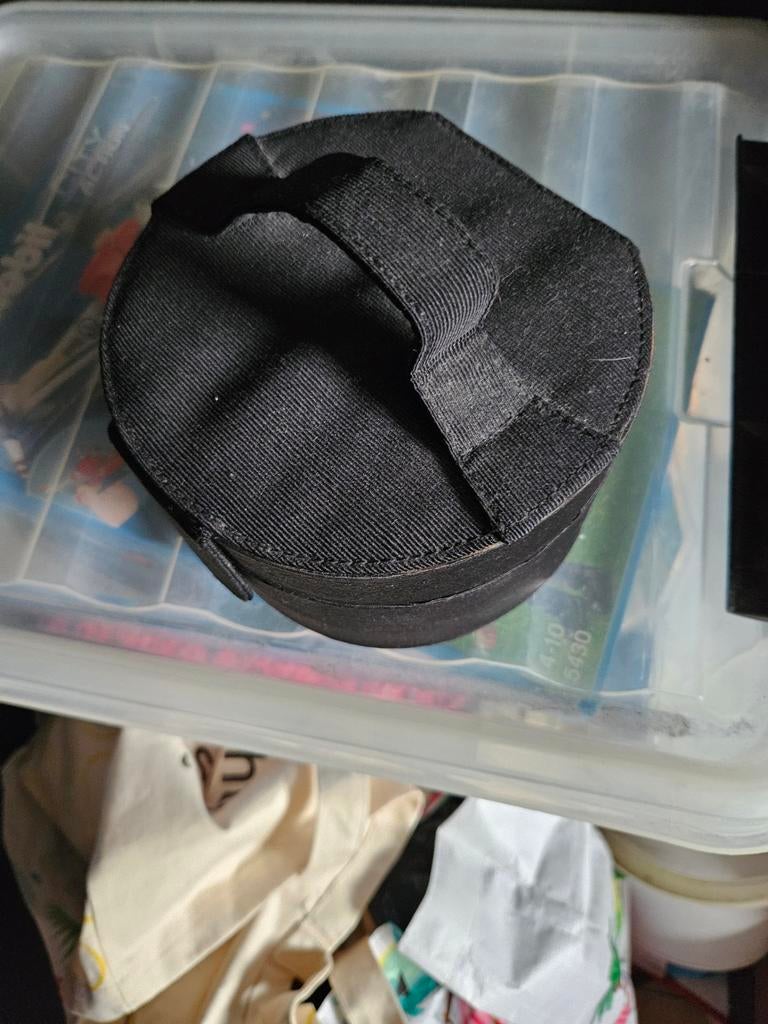 Zwart rond sieradendoosje met uitneembaar bakje, Ophalen of Verzenden, Zo goed als nieuw, Zwart, Hardcase