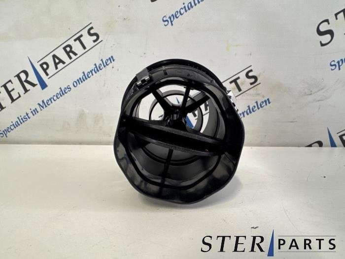 Luchtrooster Dashboard van een Mercedes GLA, Gebruikt, -, Ophalen of Verzenden, -