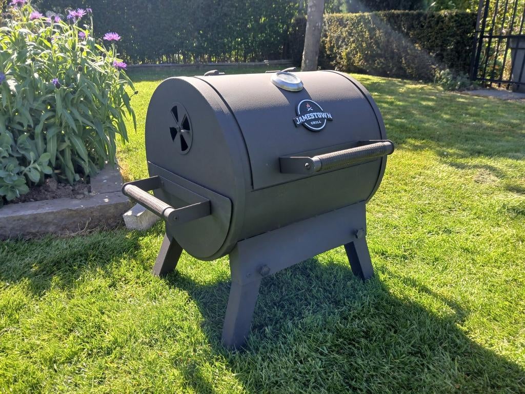 Jamestown BBQ / Smoker – houtskool – met thermometer, Ophalen, Zo goed als nieuw, Jamestown