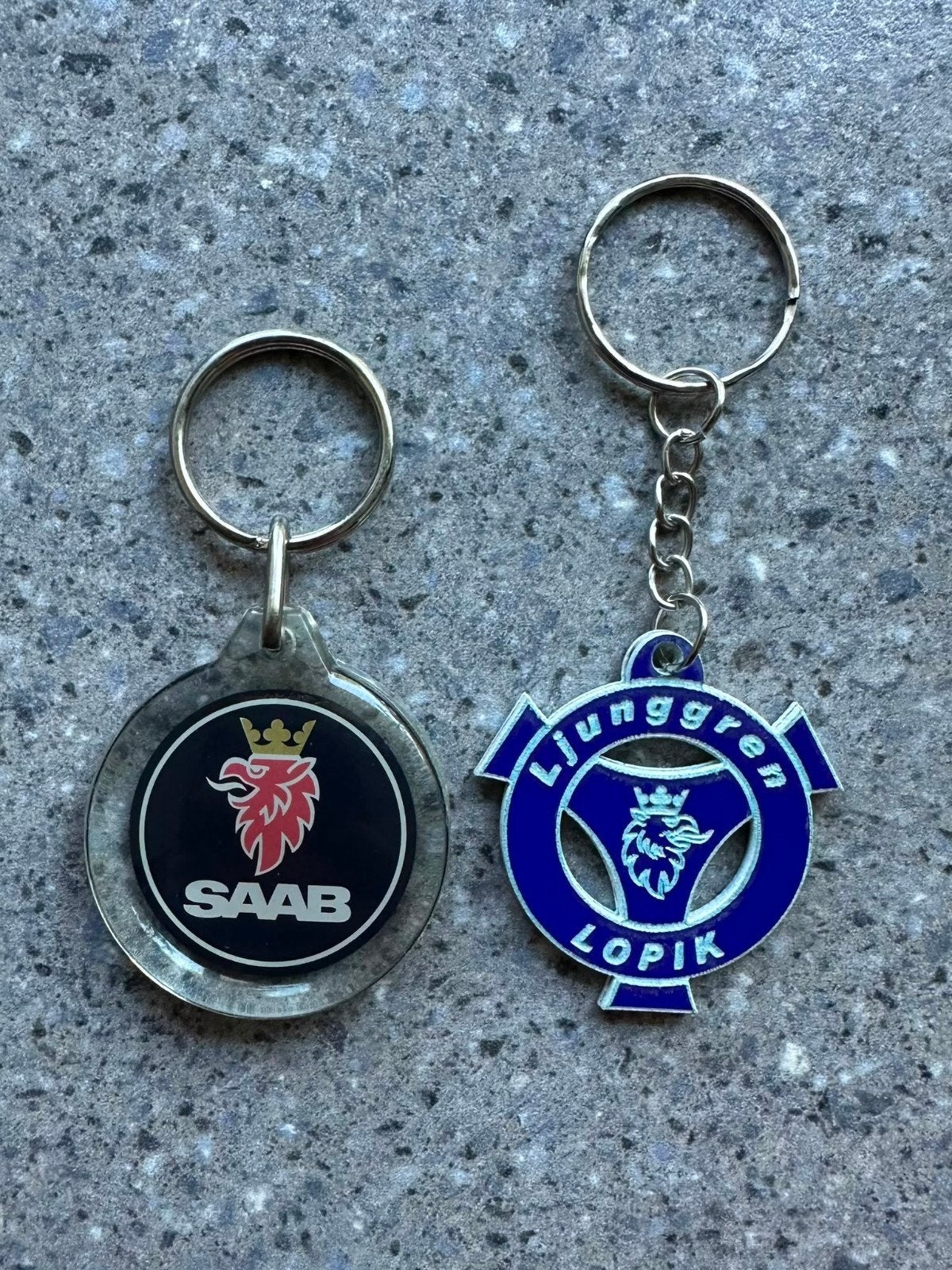 Saab en Scania sleutelhangers, Verzamelen, Sleutelhangers, Ophalen of Verzenden, Gebruikt, Merk
