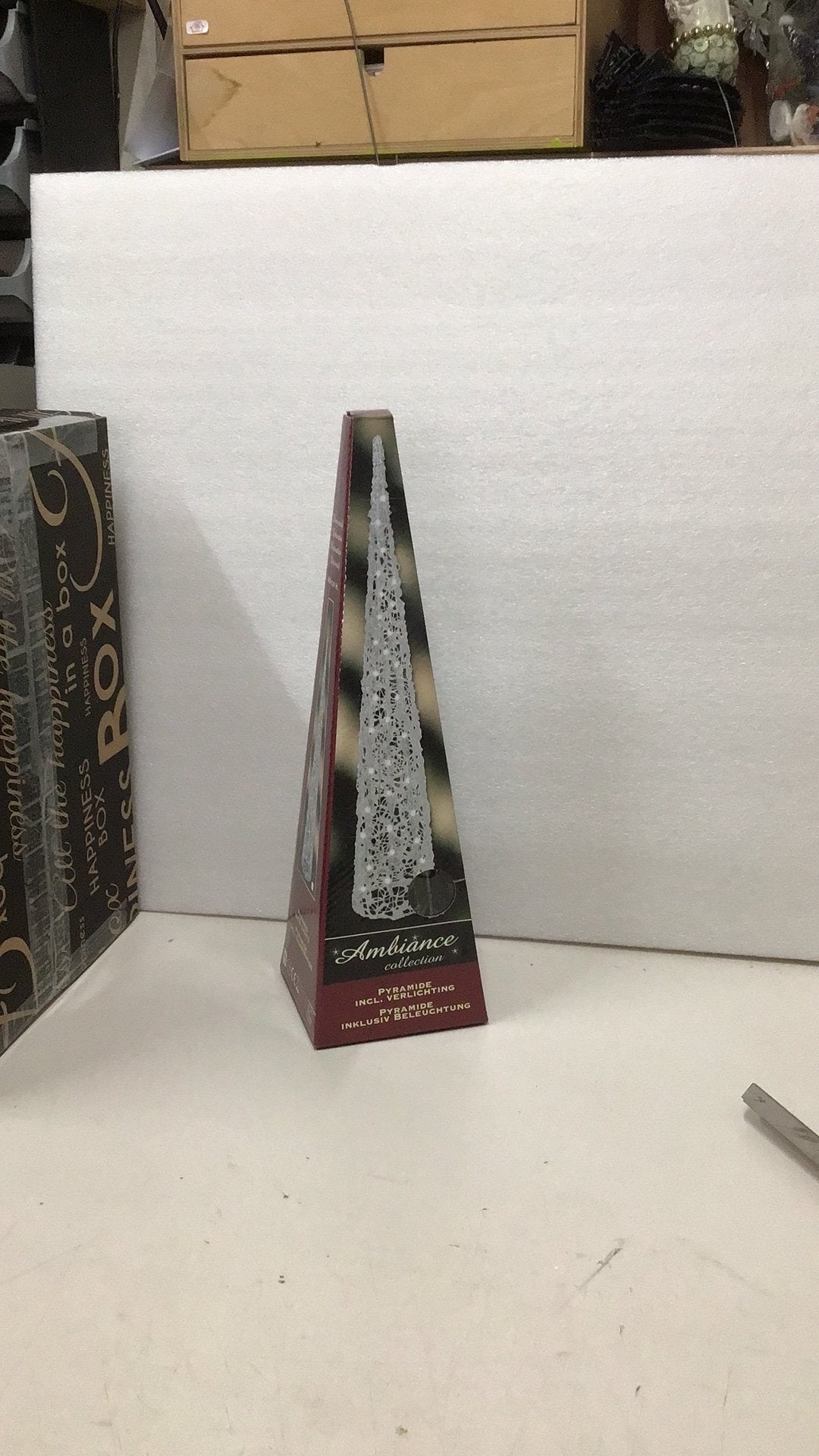Verlichte Pyramide, Ophalen of Verzenden, Zo goed als nieuw