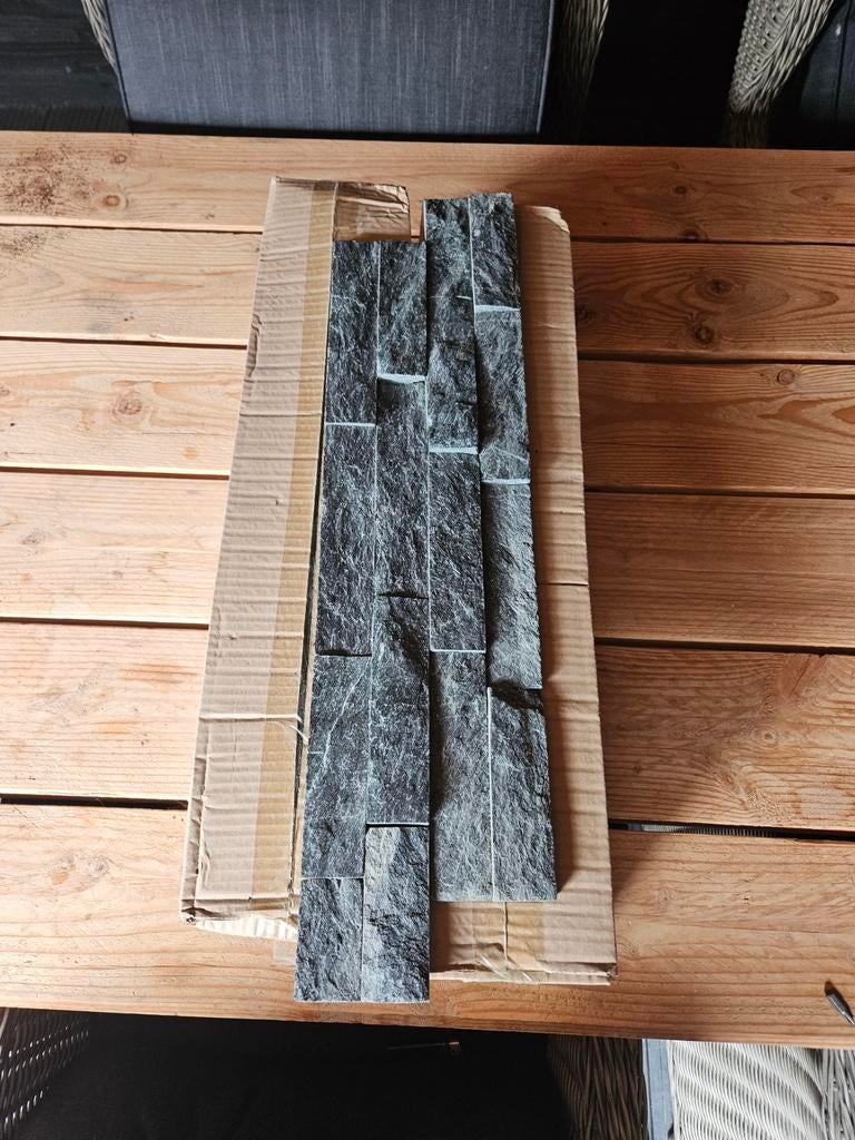 Zwarte Kwartsiet Steenstrips 15x55cm - 6 stuks in 1 doos., Ophalen, Wandtegels, Nieuw, Minder dan 20 cm