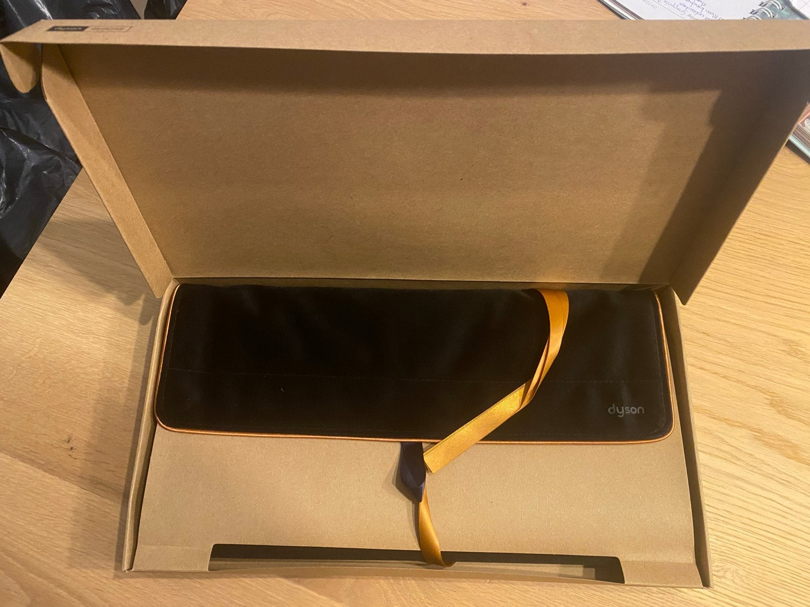 Dyson Airwrap opbergtas - Nieuw in doos, Witgoed en Apparatuur, Ophalen of Verzenden, Nieuw, Haarverzorging