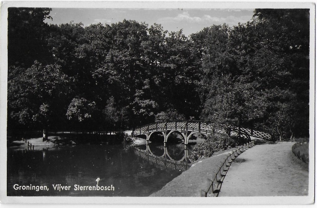 Q2269 oude ansichtkaart groningen vijver sterrenbosch 1942, Ophalen of Verzenden, 1940 tot 1960, Gelopen, Groningen