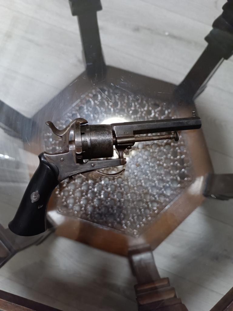 Antieke Penvuur Revolver met Getrokken Loop (voor 1870), Ophalen of Verzenden, Overige soorten