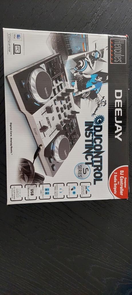 Hercules DJ Control Instinct S series DJ-controller, Muziek en Instrumenten, Dj-sets en Draaitafels, Ophalen of Verzenden, Zo goed als nieuw