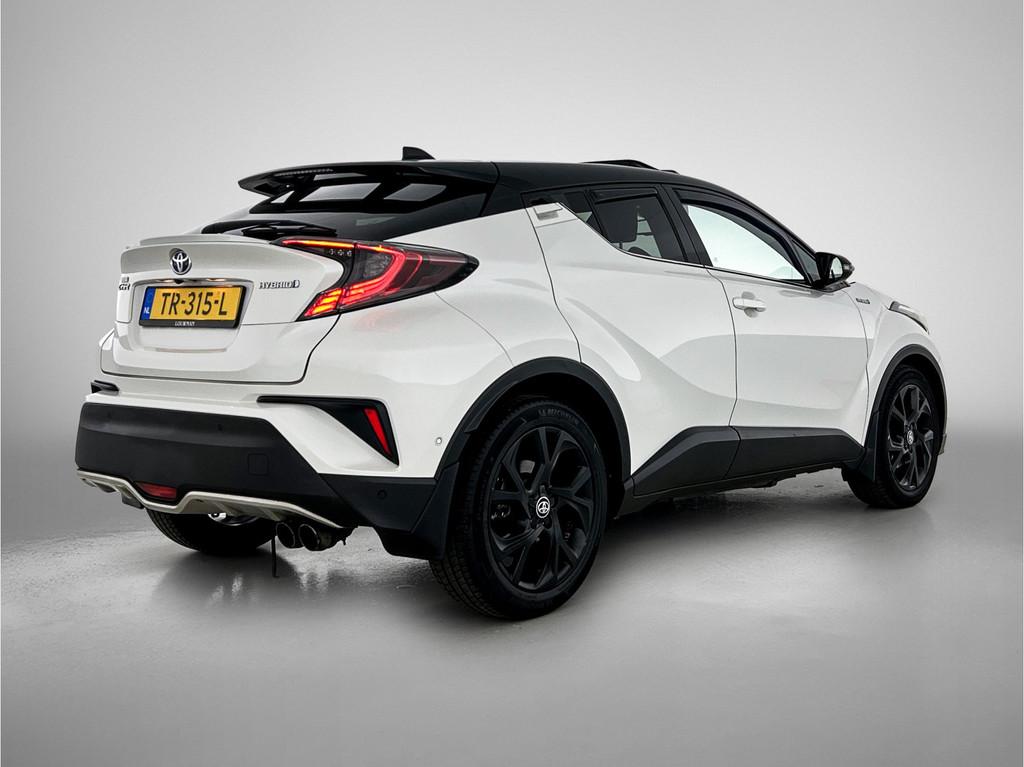 Toyota C-HR 1.8 Hybrid Bi-Tone | Trekhaak afneembaar |, Auto's, Toyota, 12 maanden, Stof, Euro 6, 4 cilinders